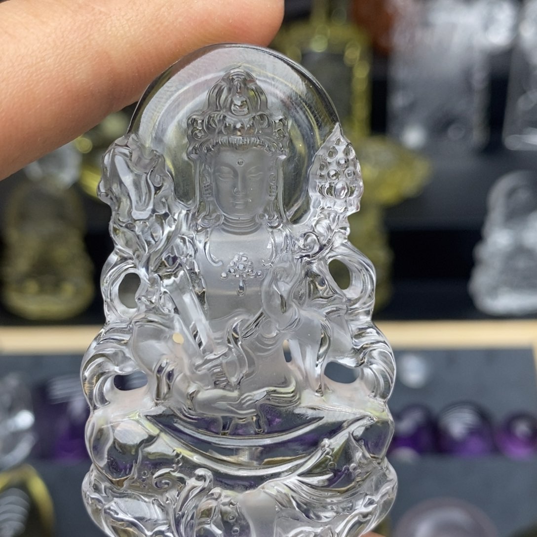 Y***ˇ未镶嵌水晶颈饰白水吊坠