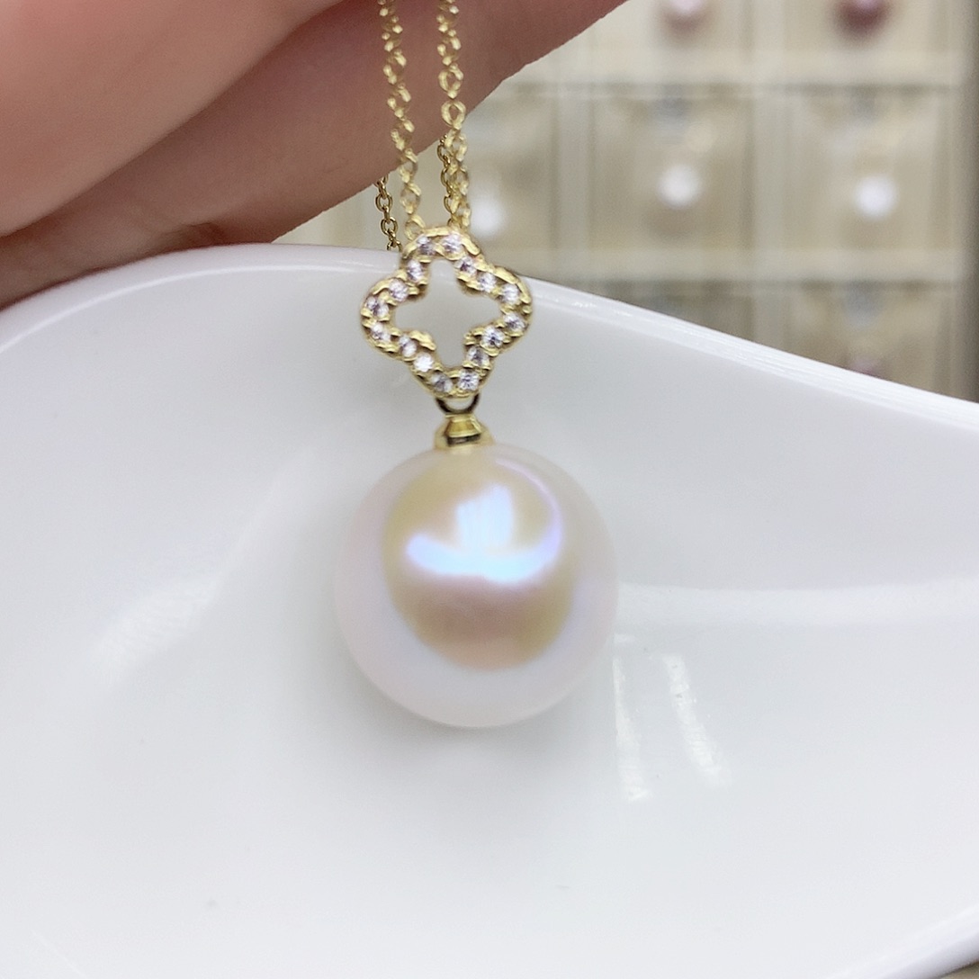 淡水珍珠颈饰合金