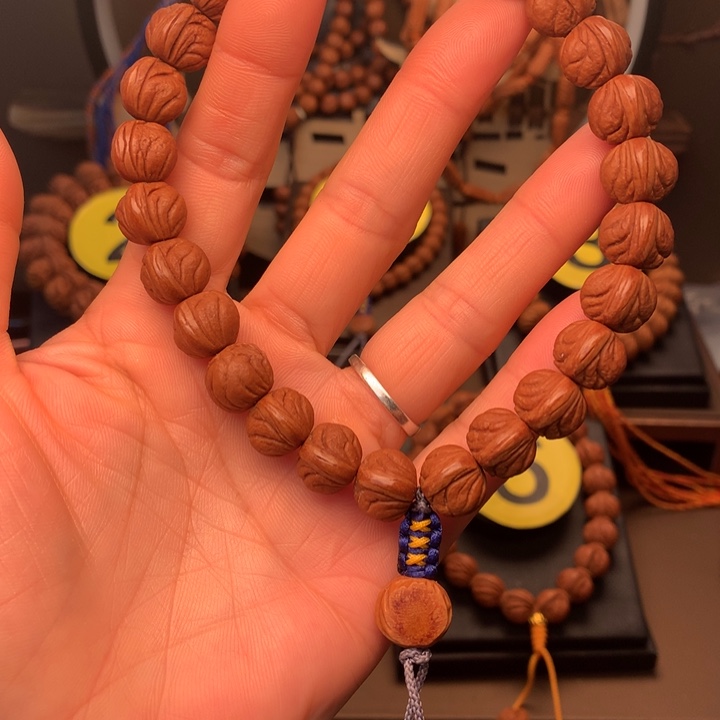 桃核吊坠爱****耳野生玉龙脊13