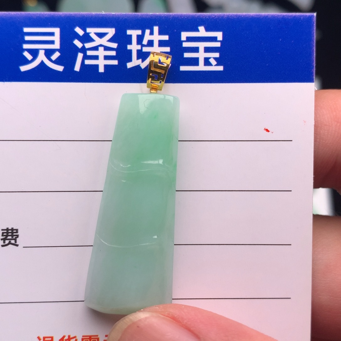 颈饰未镶嵌翡翠缅甸翡翠