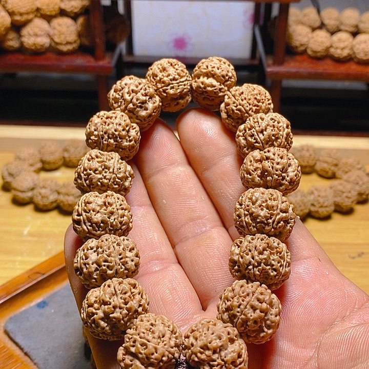 金刚菩提手串雪山梅花