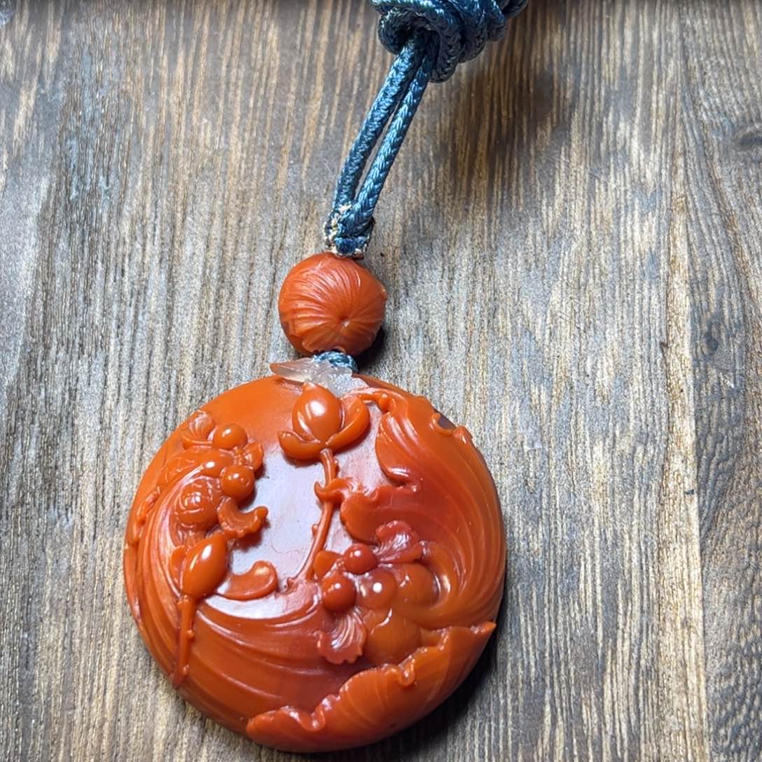 南红玛瑙吊坠(不含链)未镶嵌荷*