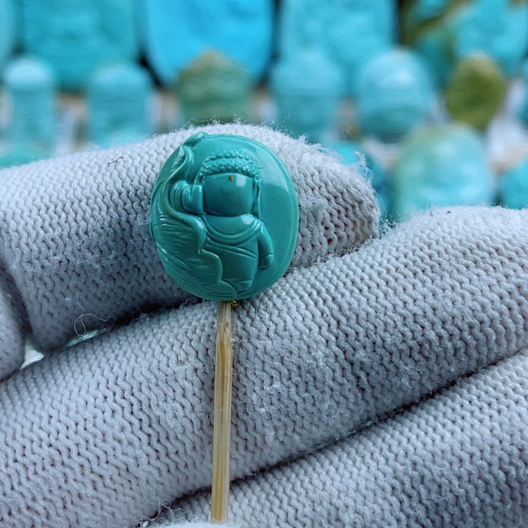 绿松石未镶嵌珠宝奇石