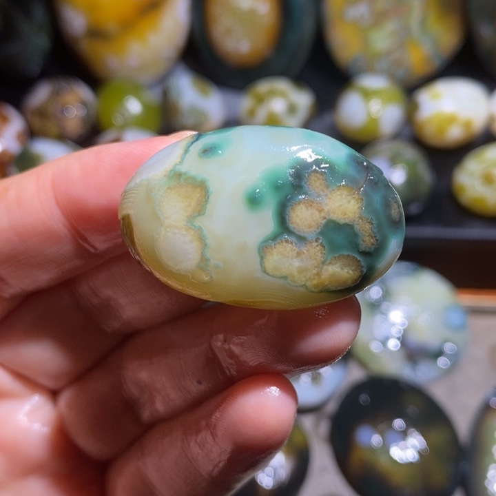 未镶嵌玛瑙/玉髓珠宝半成品91