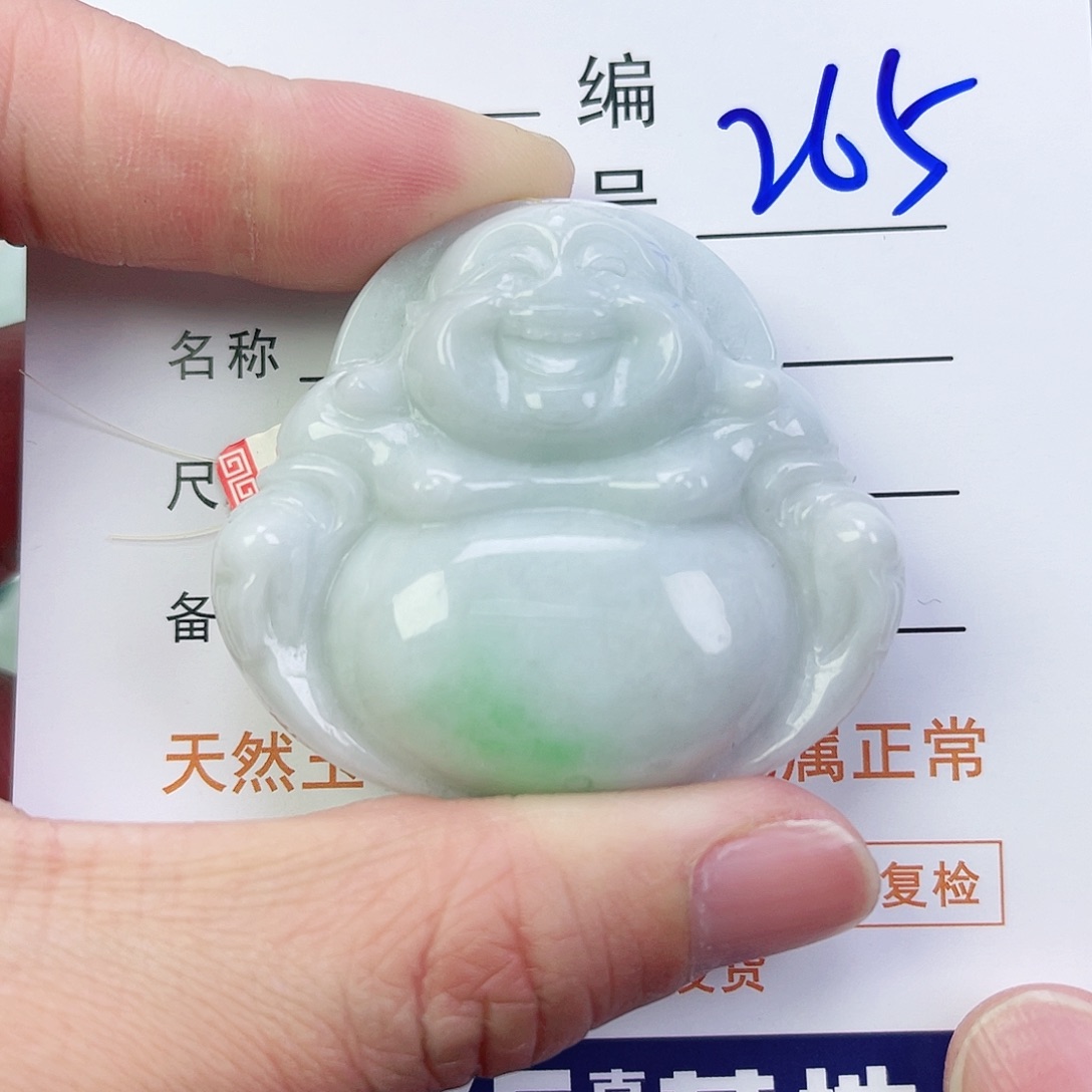 翡翠颈饰未镶嵌佛公