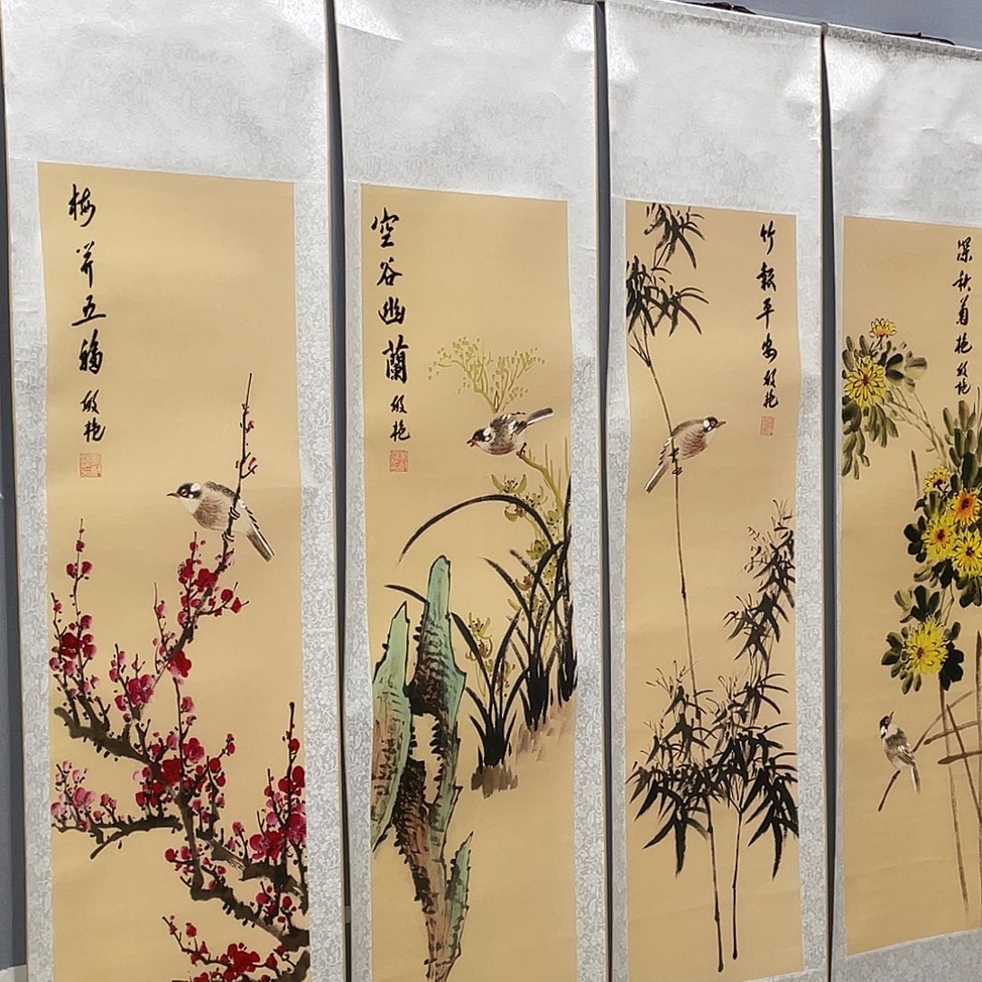 国画老师手臂手绘作品y