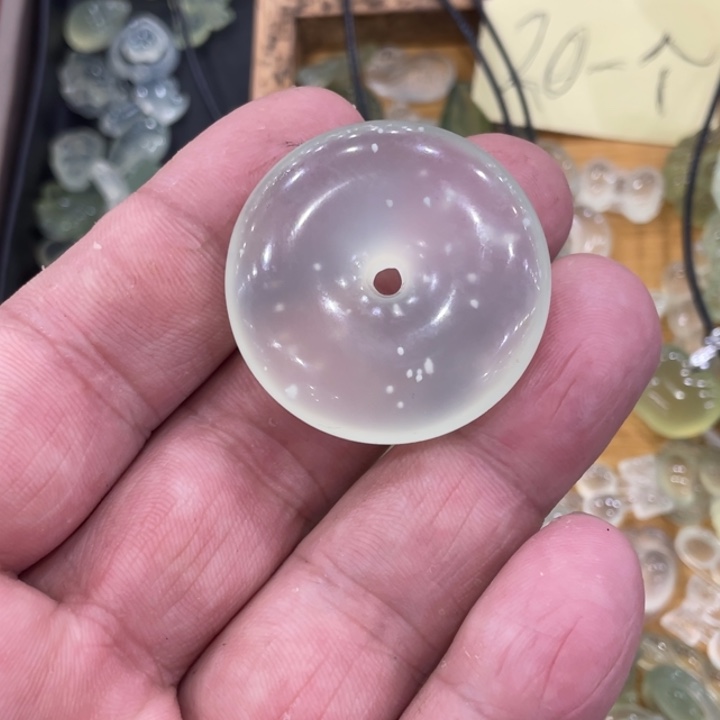 蛇纹石玉合金颈饰