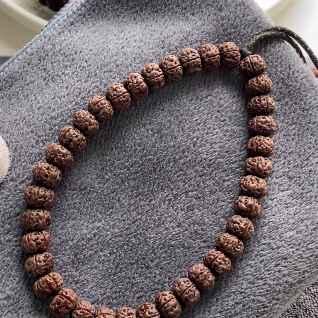 雁***回金刚菩提手串老树王9mm单圈