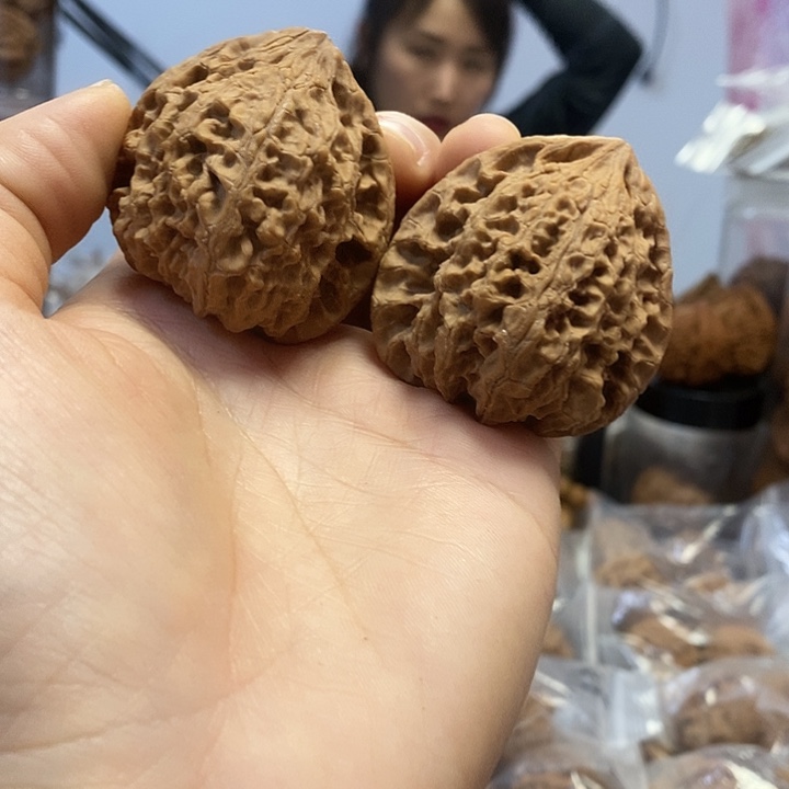 文玩核桃把件43虎头王小众