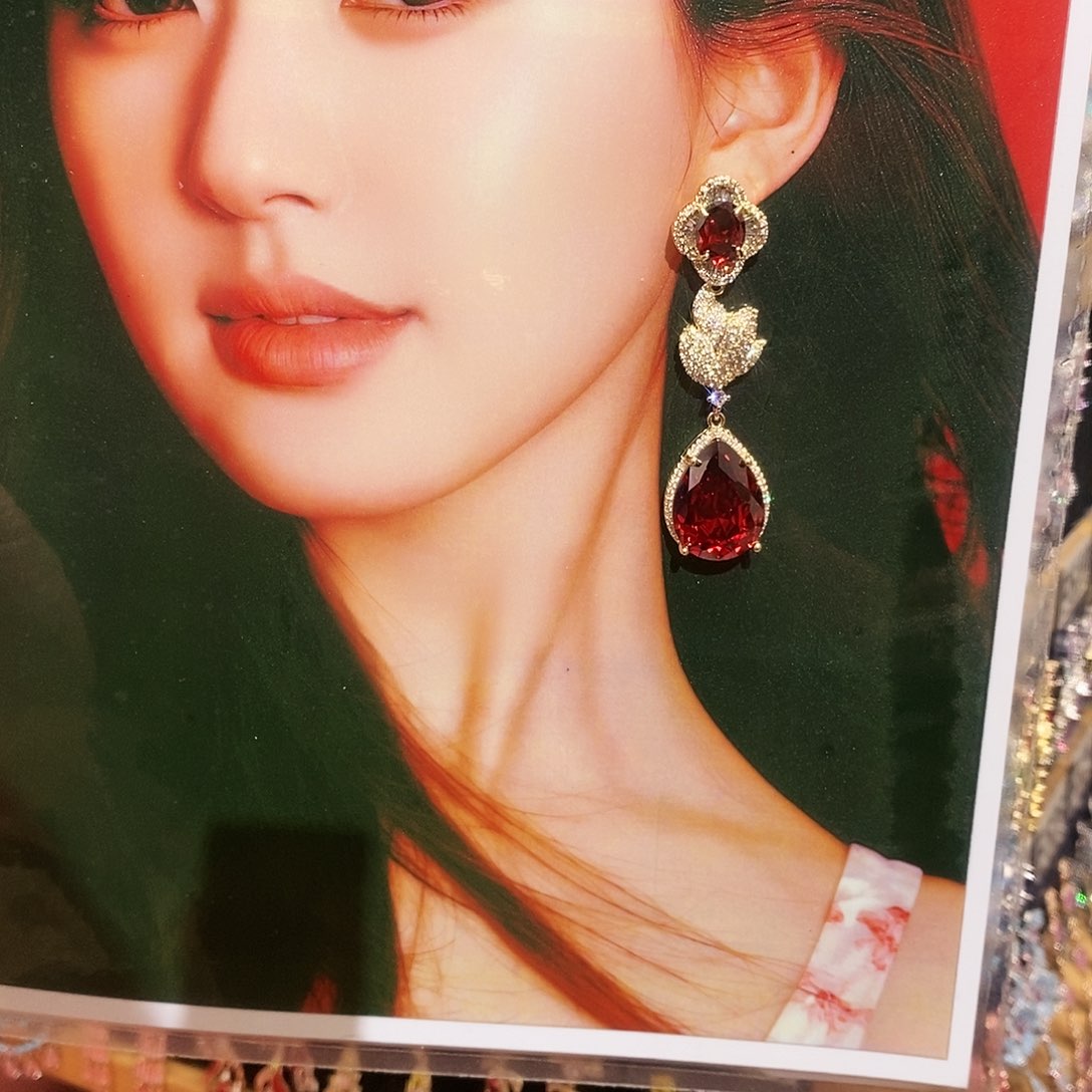 【闪购商品】纯铜925银锆石