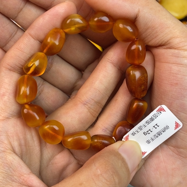 琥珀未镶嵌珠宝奇石