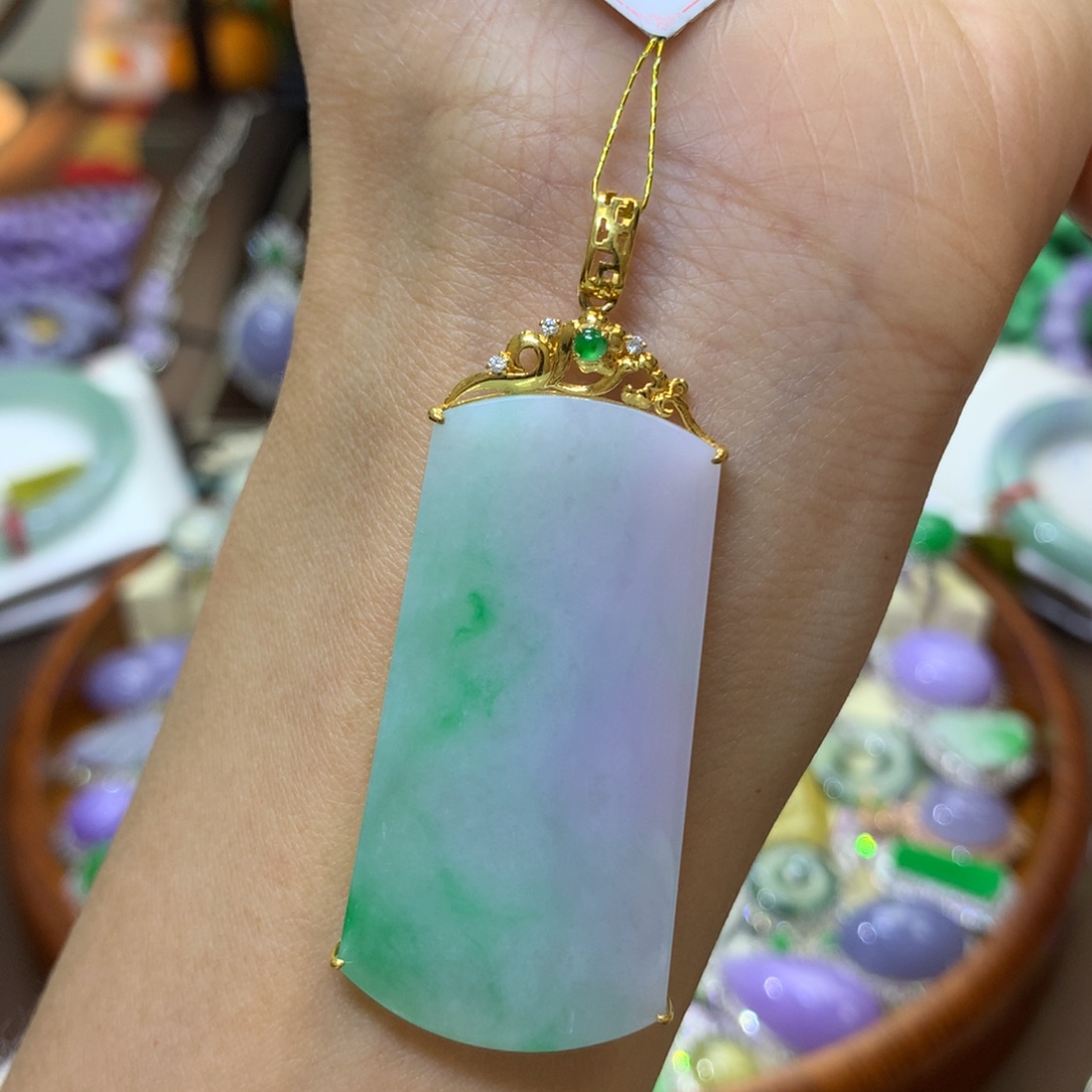 【闪购商品】翡翠颈饰18K金镶嵌翡翠