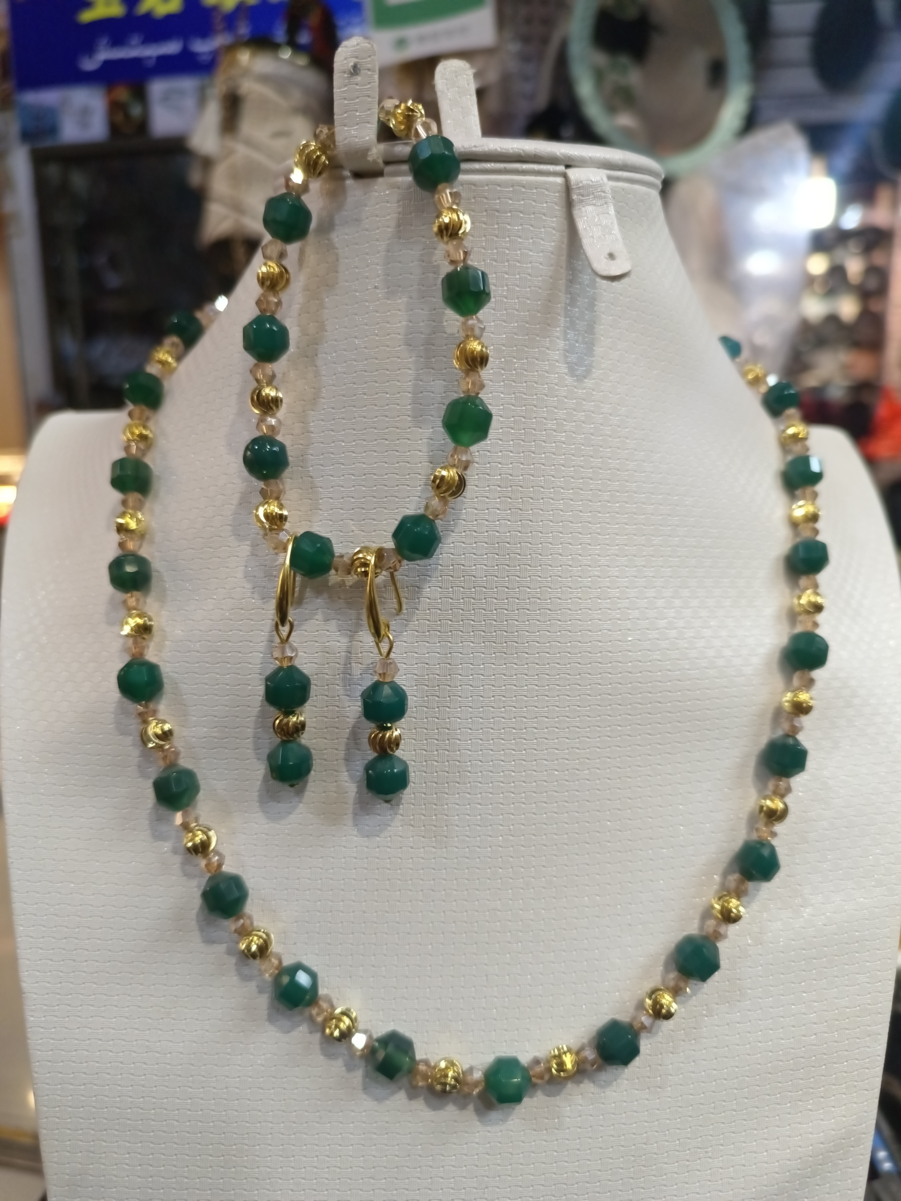 不锈钢项链  يېڭى پاسون. 