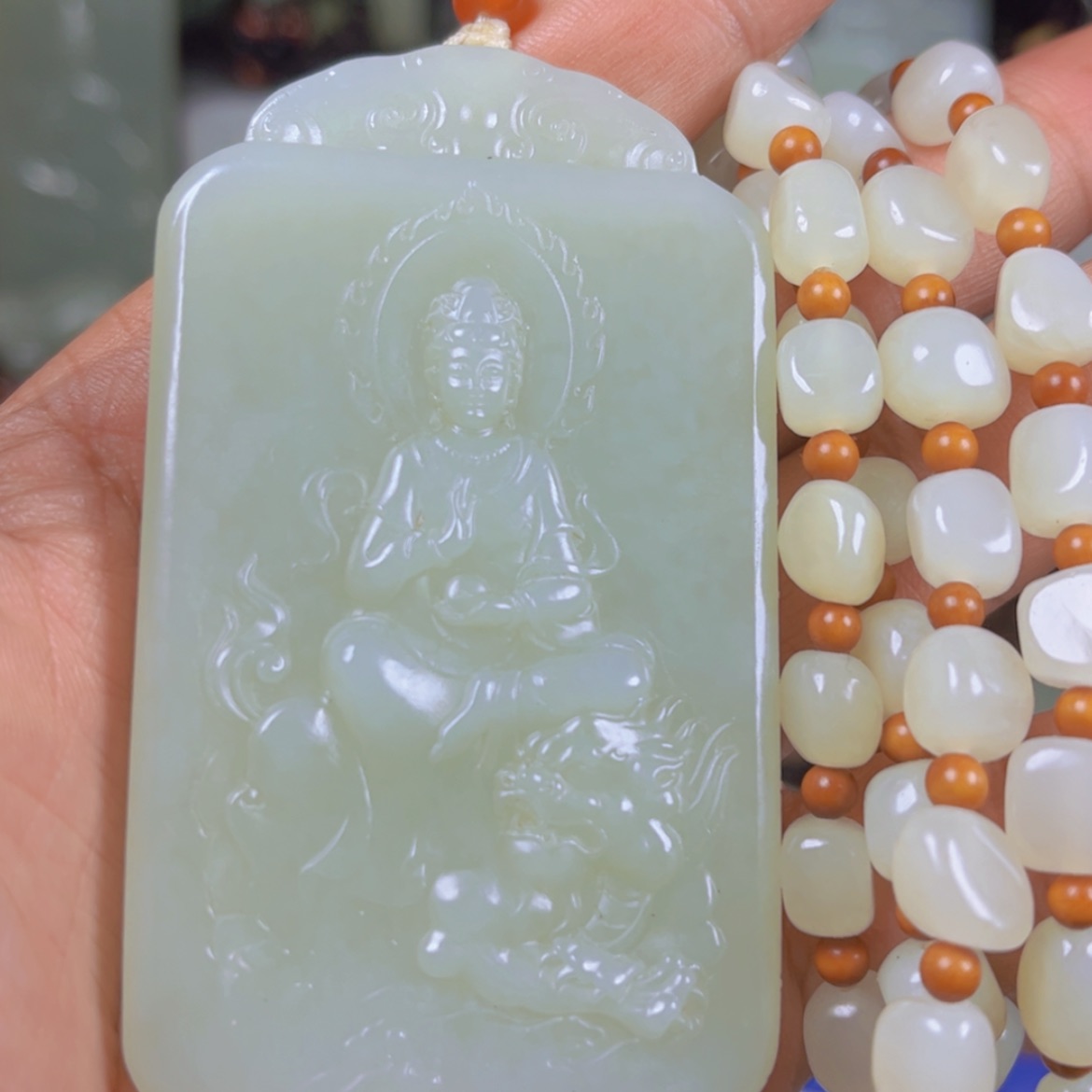 【闪购商品】颈饰未镶嵌和田玉