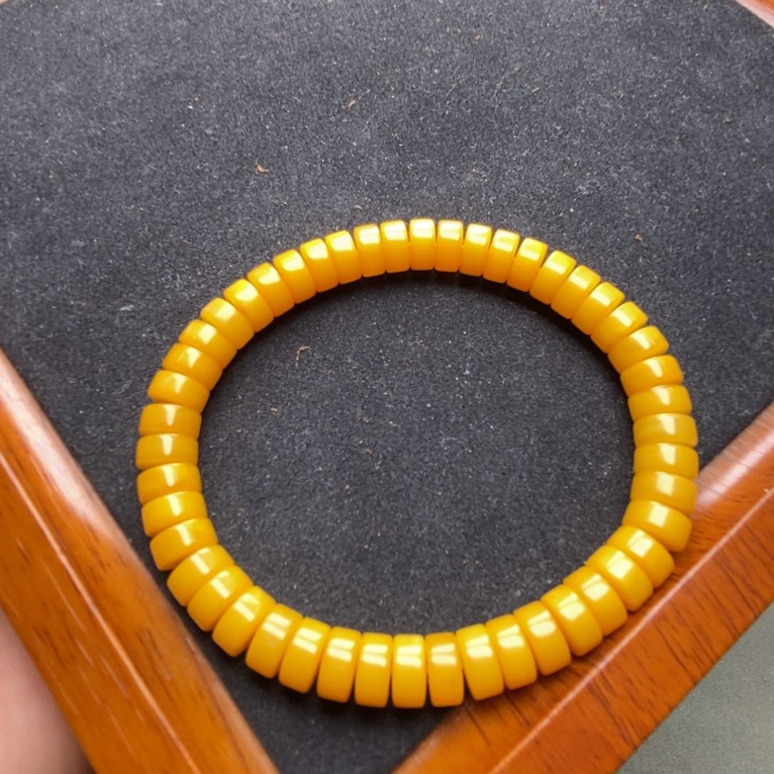 蜜蜡珠宝奇石未镶嵌