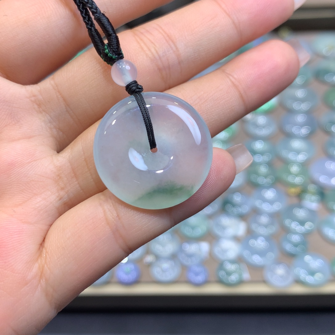 翡翠未镶嵌颈饰平安扣24.1^5.4