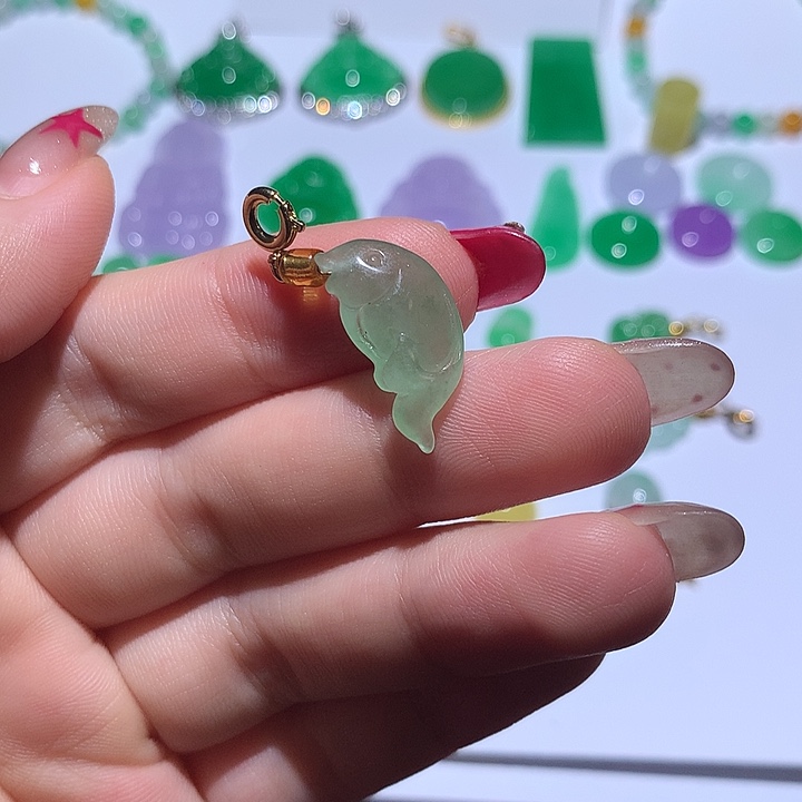 翡翠未镶嵌颈饰无镶嵌