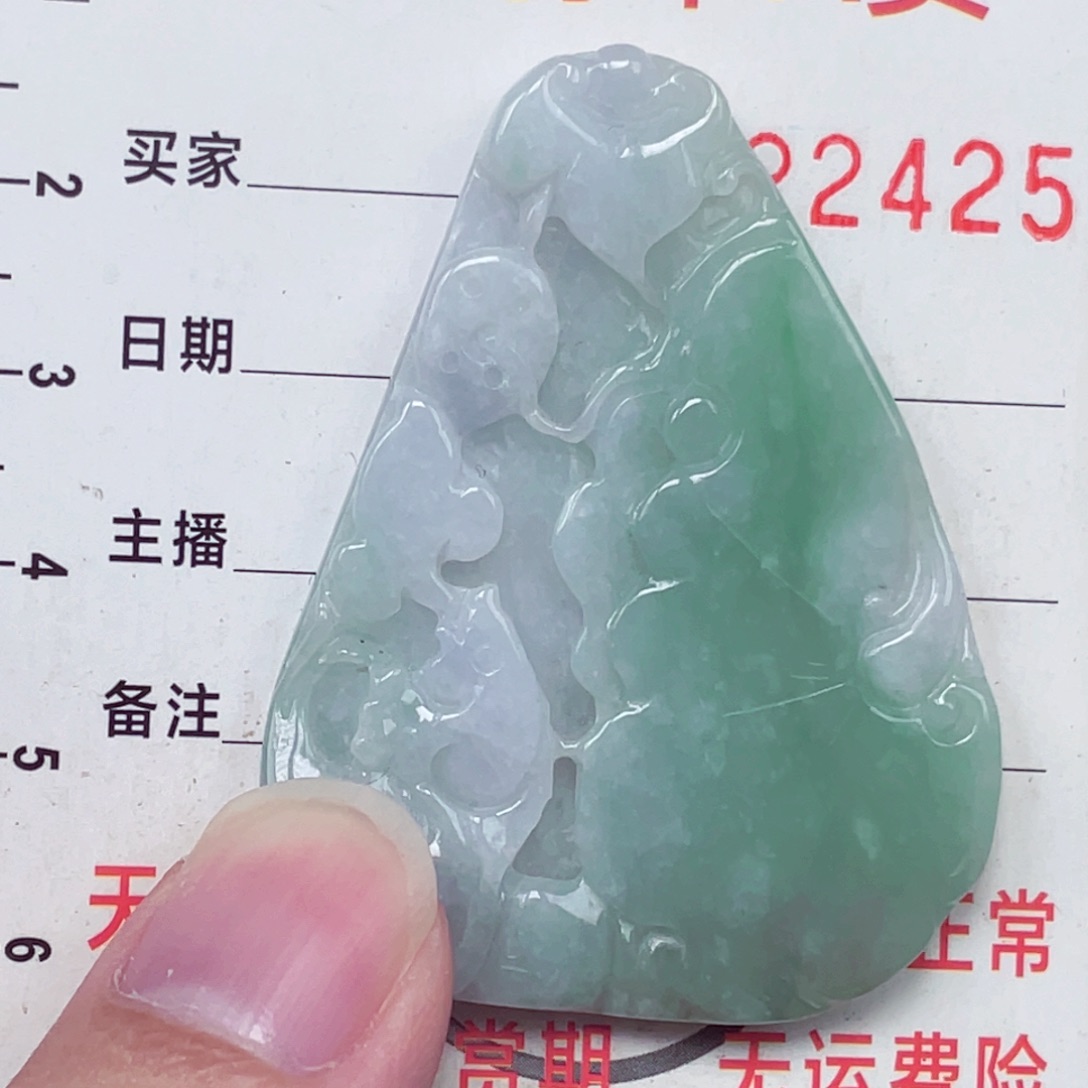 翡翠未镶嵌颈饰吊坠