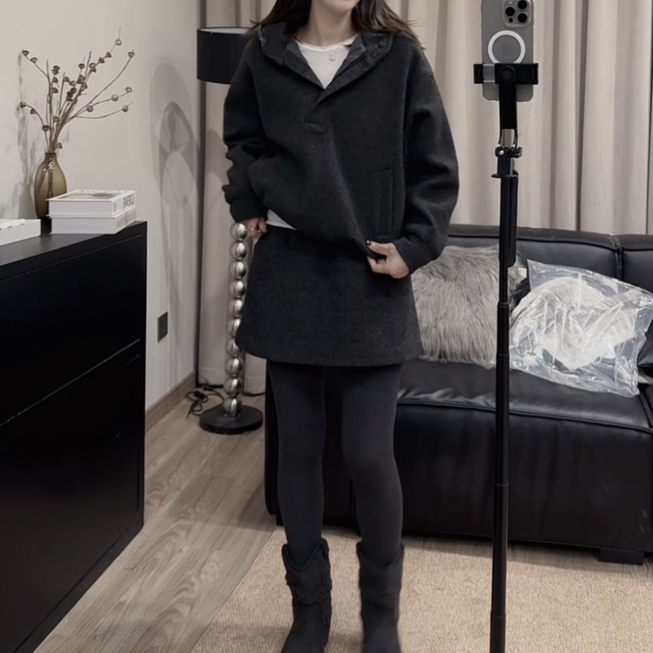 伟丽6店4537款【高级感羊毛连帽加厚卫衣半身裙套装】