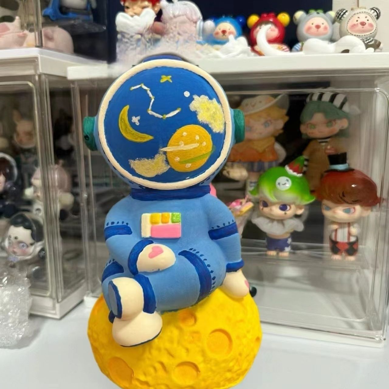 爆款网红太空人石膏娃娃儿童DIY手工涂鸦存钱罐高品质玩具真石膏