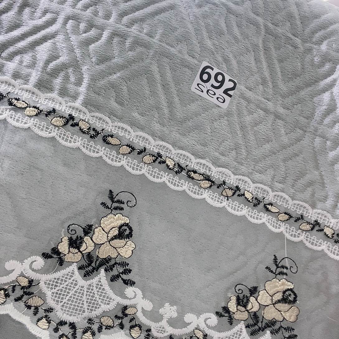 雪尼尔聚酯纤维快乐大本营在这里是什么