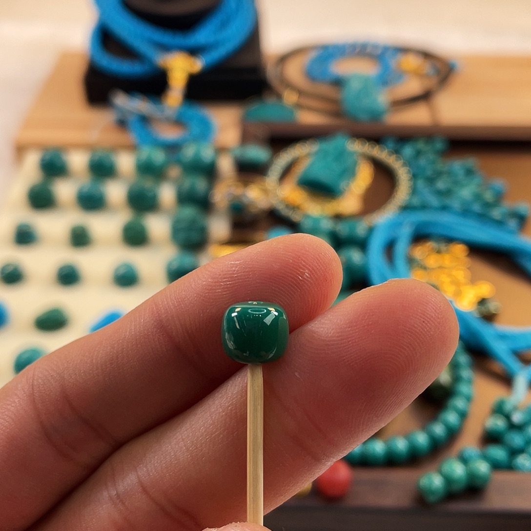 S***e绿松石未镶嵌配饰