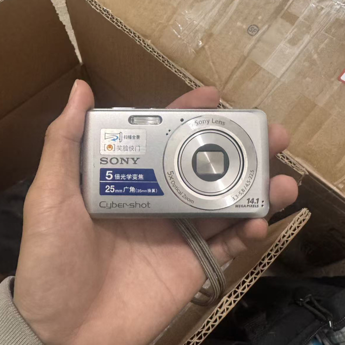 9新 Sony/索尼 索尼 w520奶油肌1410万像素5倍光学变焦ccd
