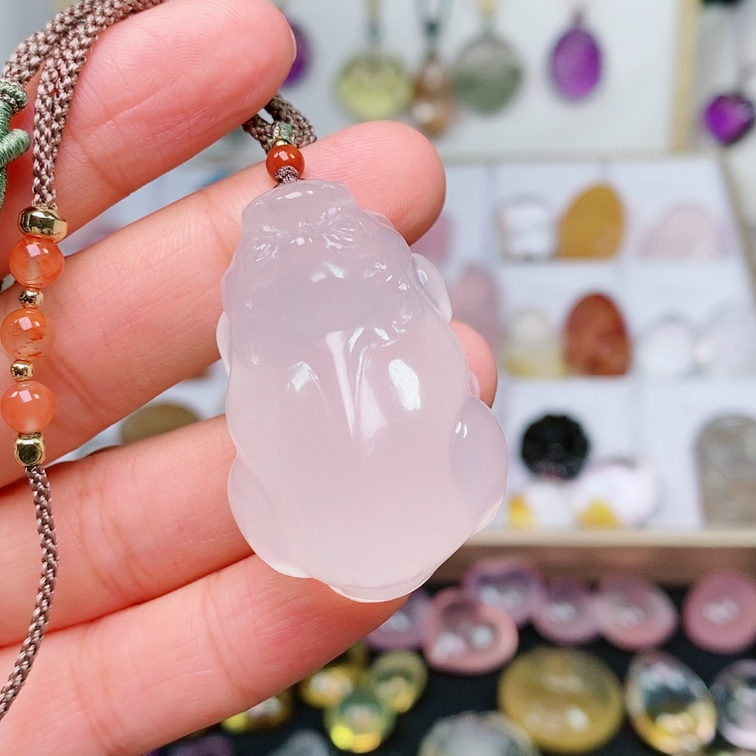 水晶吊坠(赠链)未镶嵌