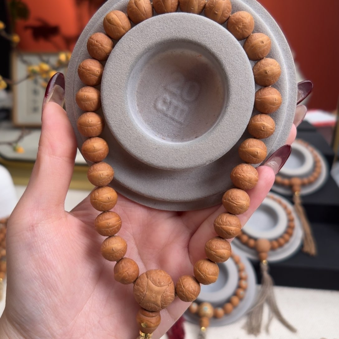 凤眼菩提手串商***说11.5mm铁籽手持27颗货头