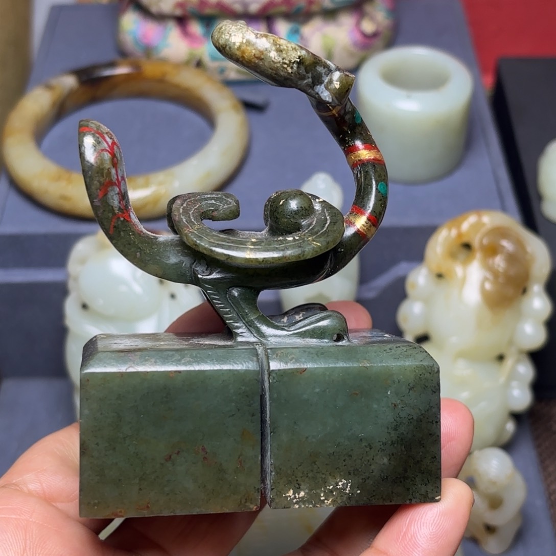 和田玉（糖玉）摆件未镶嵌