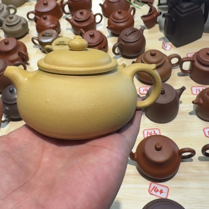 威***尊紫砂茶壶宜兴紫砂微瑕