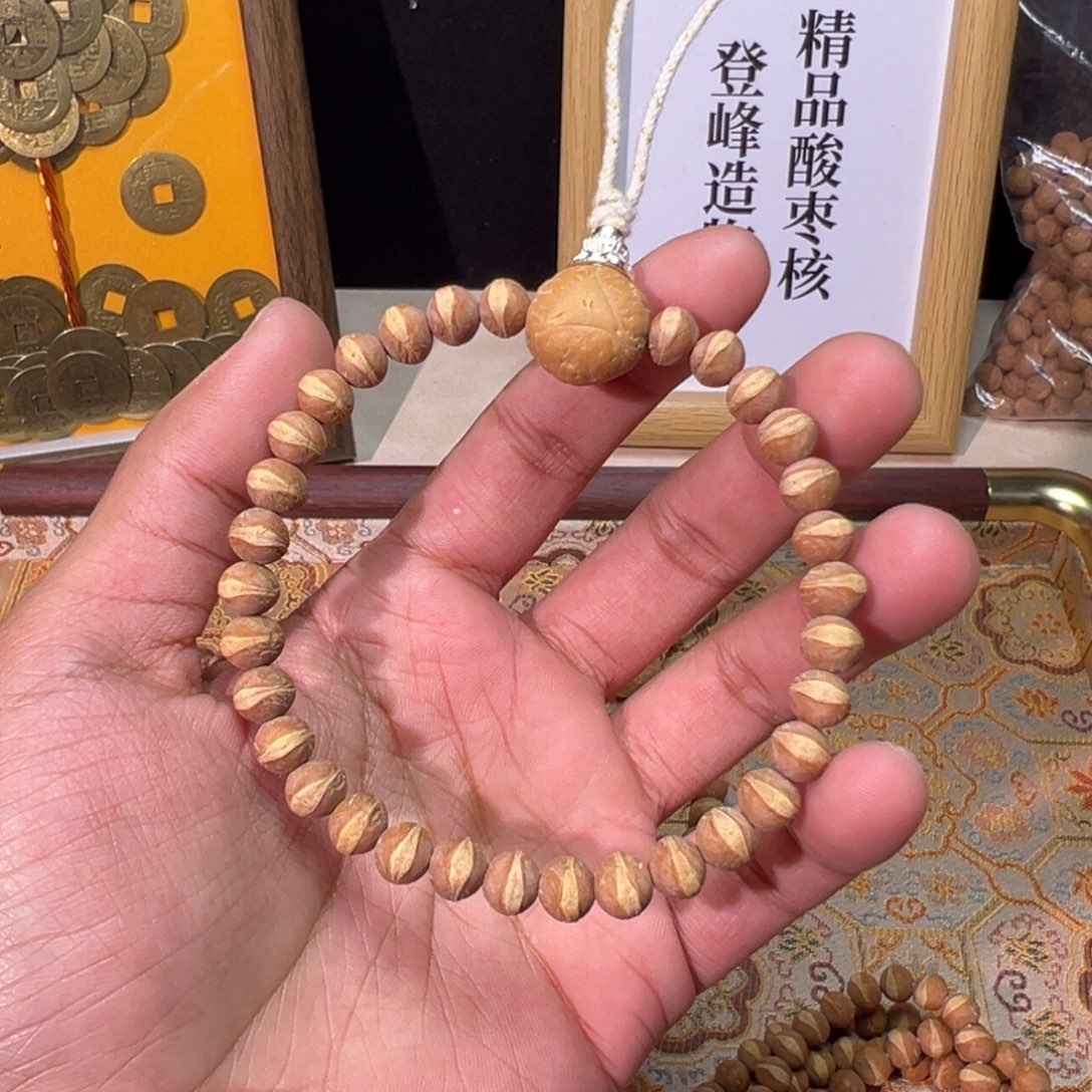 J***i龙脊菩提吊坠酸枣核凤眼菩提精修