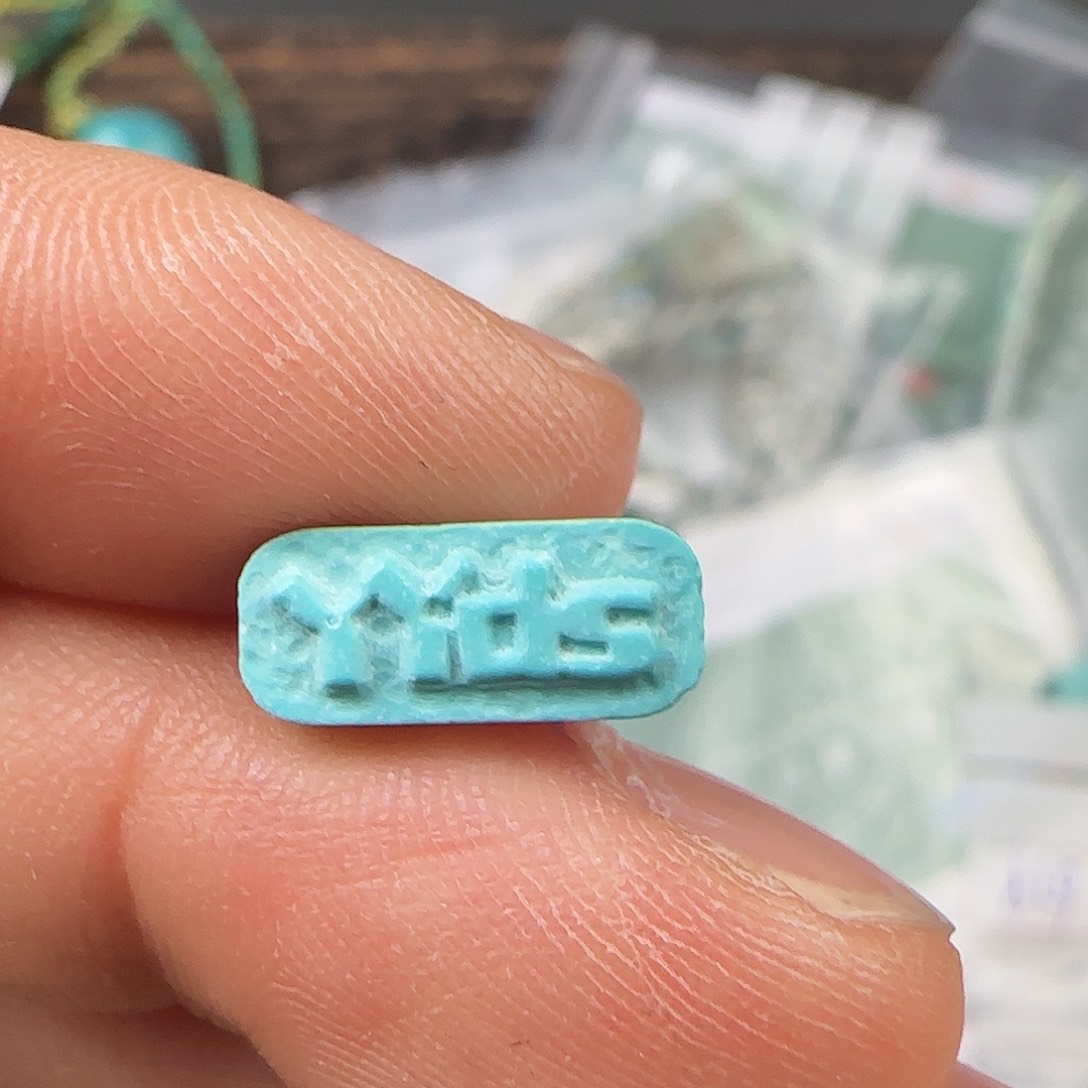 绿松石珠宝半成品未镶嵌