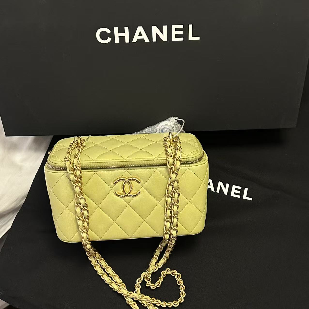 95新 Chanel/香奈儿 泡泡专属/香奈儿化妆盒子斜挎包/98新包展