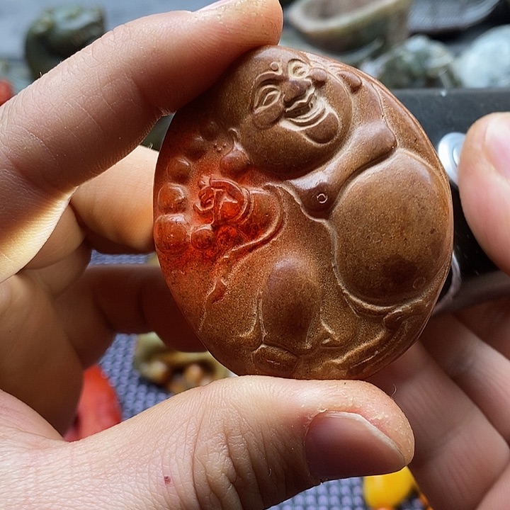 未镶嵌蛇纹石玉颈饰