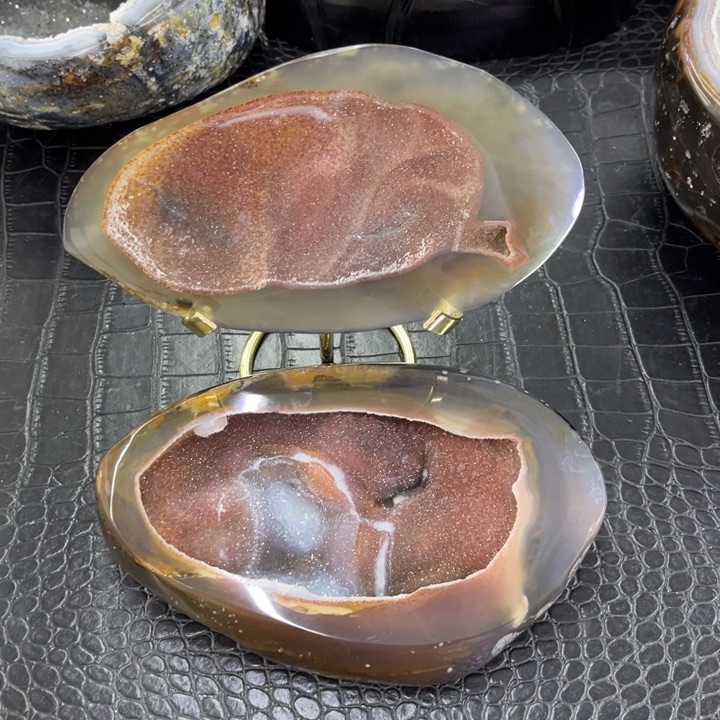 城***堡水晶珠宝半成品未镶嵌稀有红软盆