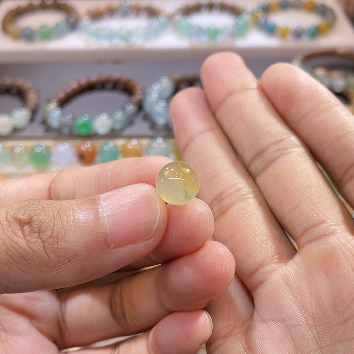 【闪购商品】颈饰未镶嵌翡翠黄加绿