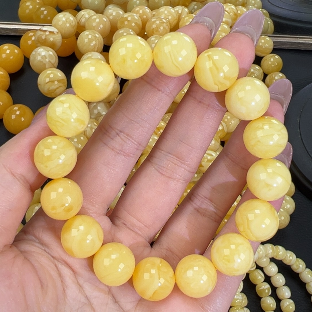 琥珀未镶嵌手链23.2黄白蜡