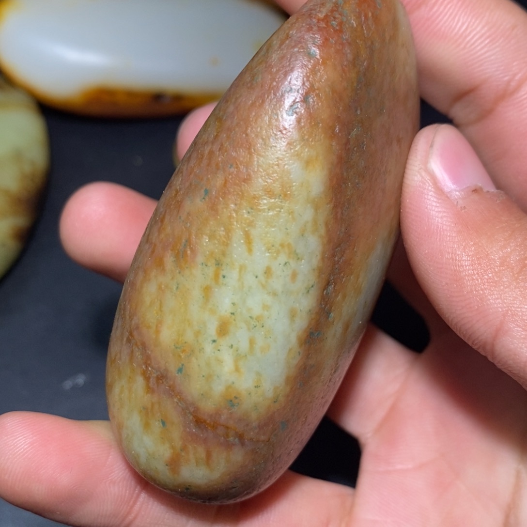和田玉未镶嵌珠宝奇石