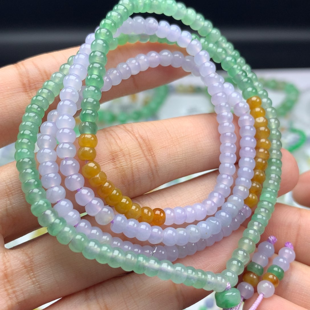 翡翠手链未镶嵌卡