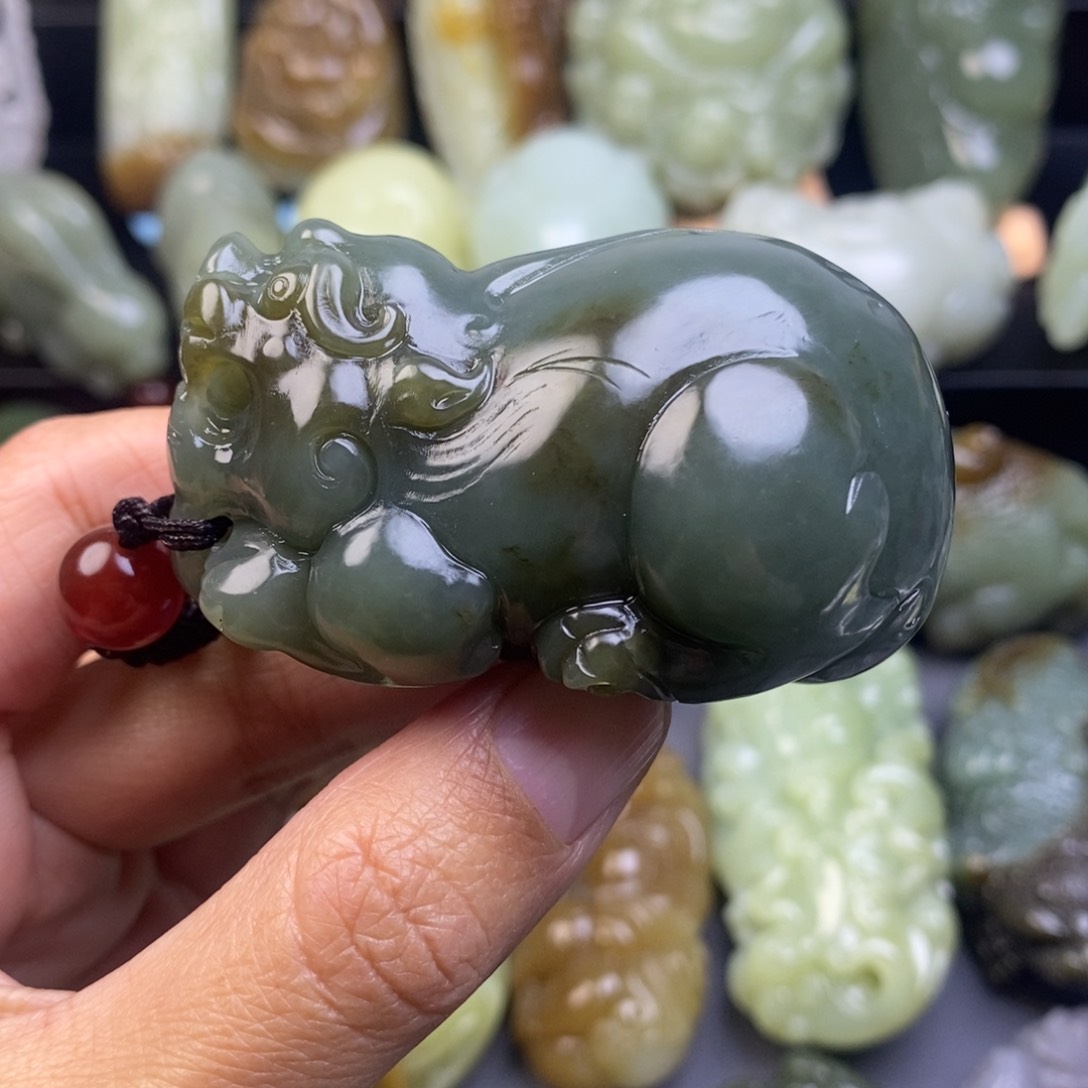 和田玉把件未镶嵌叶*°