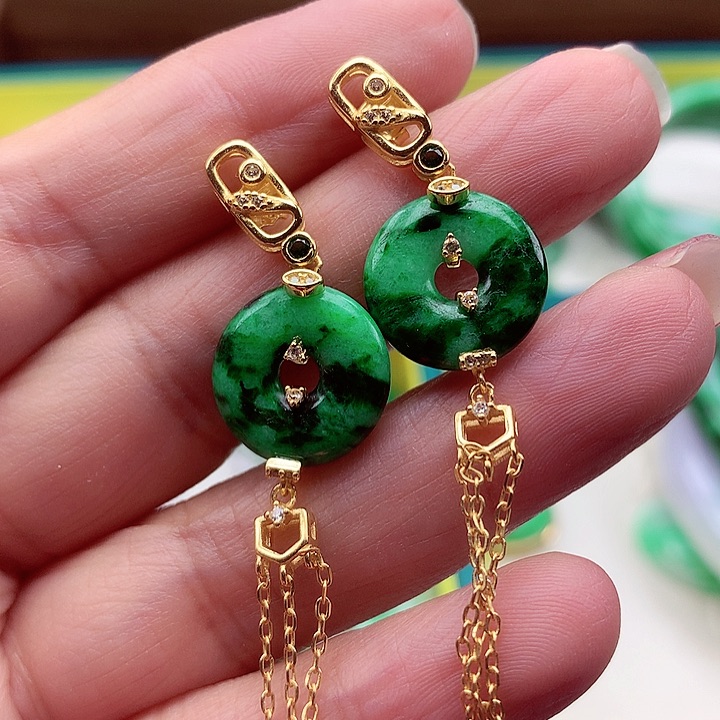 翡翠颈饰银S925镶嵌翡翠