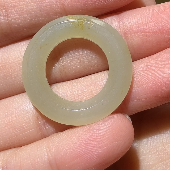 和田玉（糖玉）未镶嵌挂件