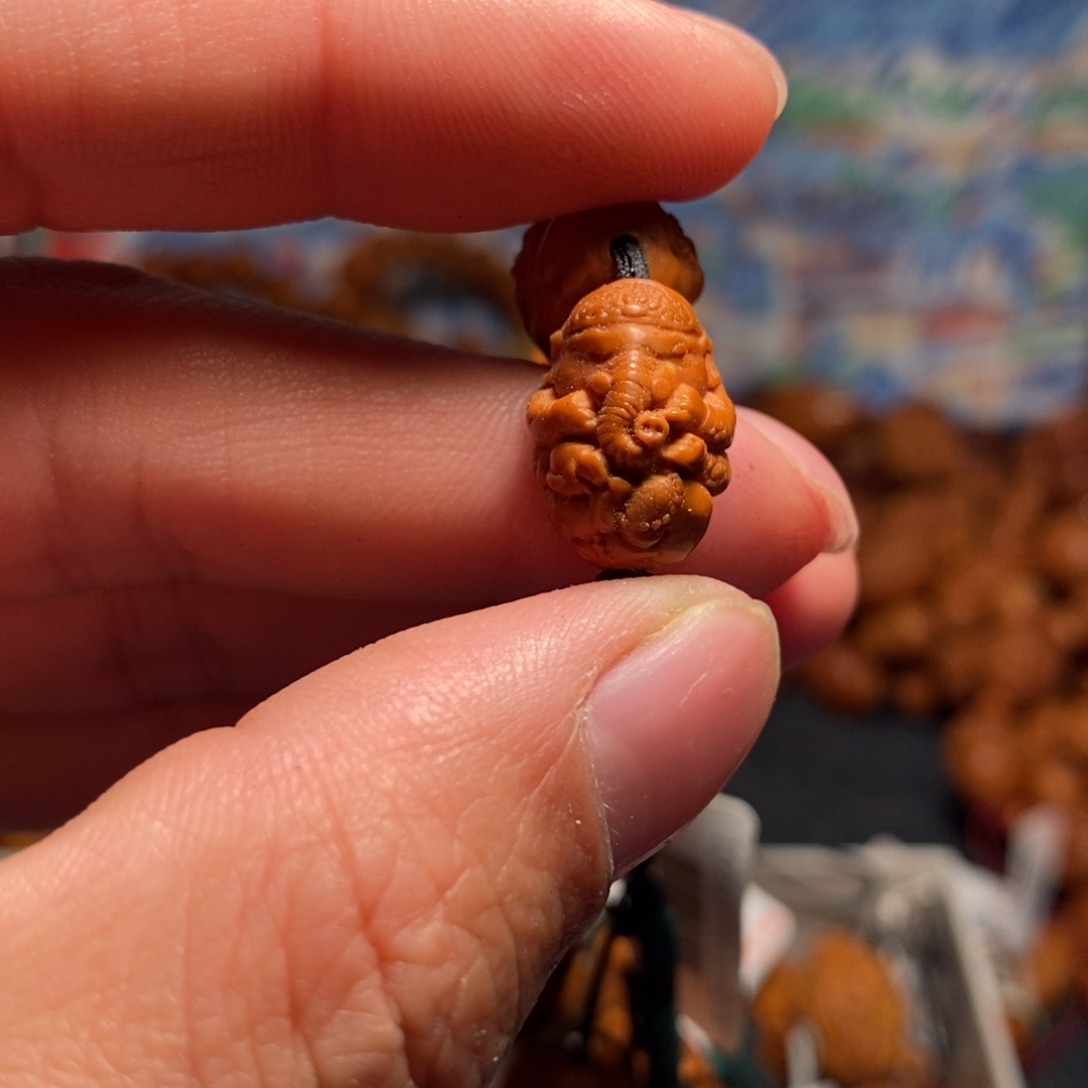 橄榄核手串/手链新年快乐