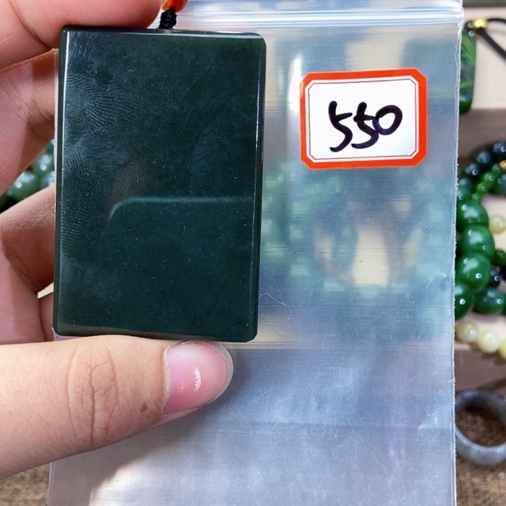 未镶嵌和田玉挂件