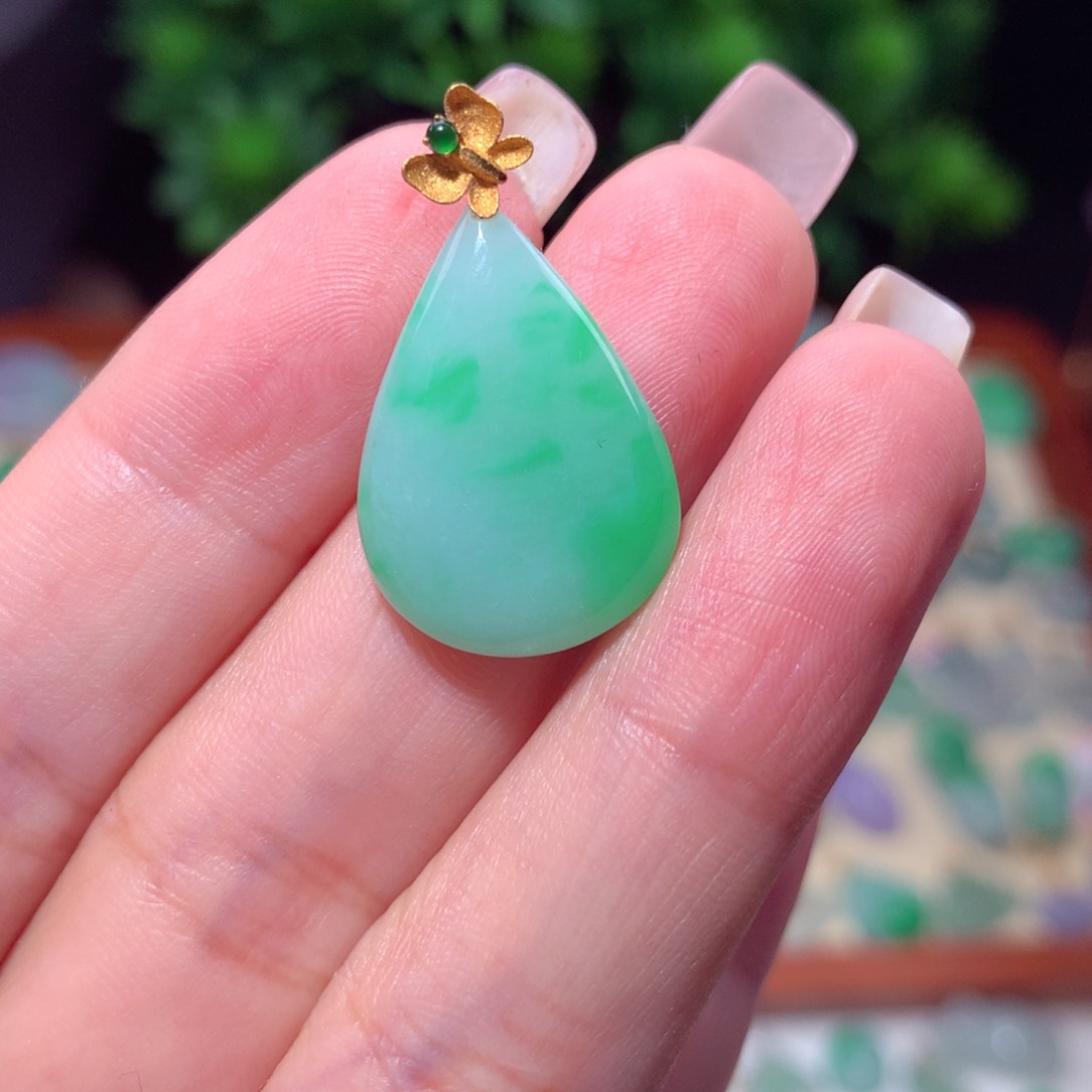 翡翠18K金镶嵌吊坠(不含链)