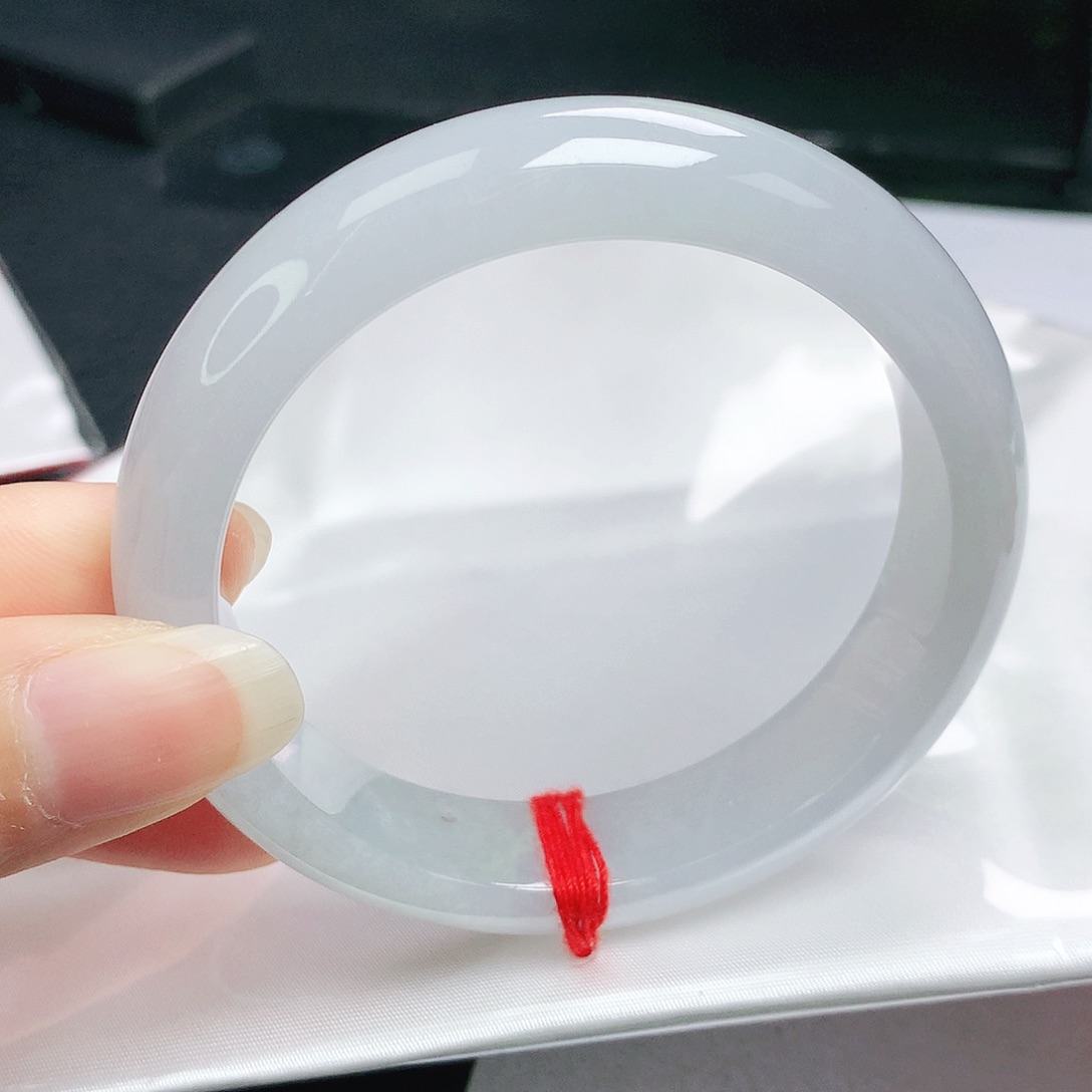 翡翠手镯未镶嵌正