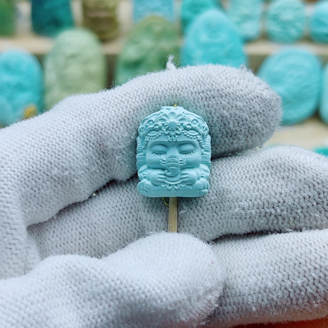 绿松石未镶嵌珠宝奇石