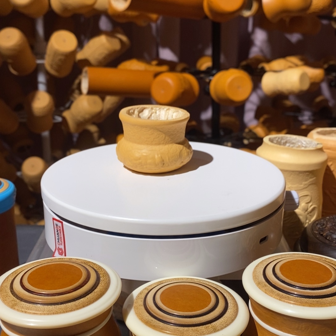 大叶紫檀（黑酸枝木类）