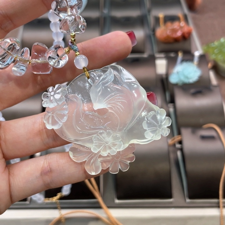 蛇纹石玉未镶嵌吊坠(赠链)